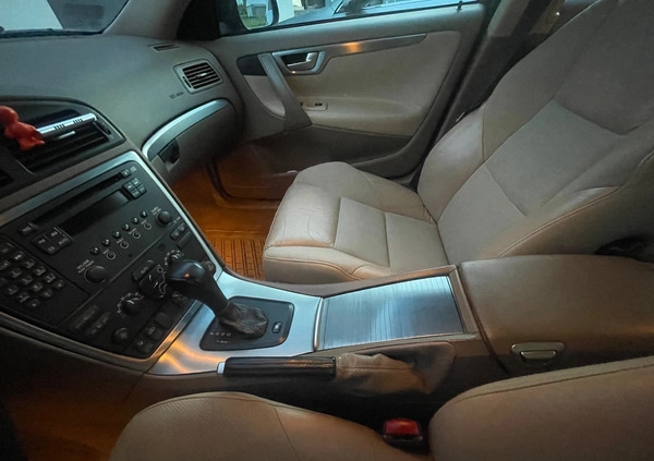 Volvo S60 cena 22500 przebieg: 229633, rok produkcji 2008 z Police małe 56
